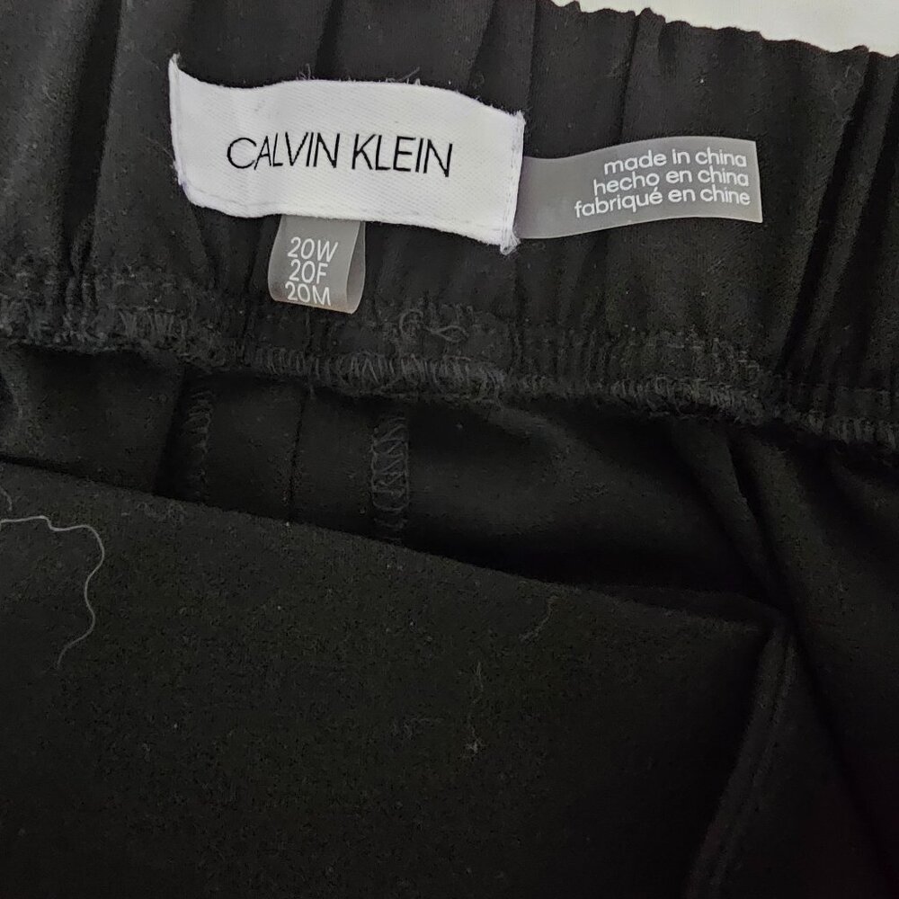 Black Calvin Klein elastic back waist straight leg pants